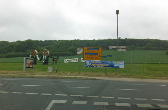 Sie sucht ihn halle westfalen