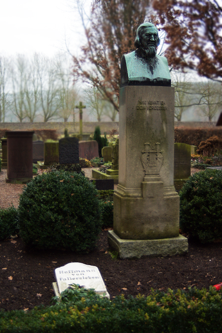 Das Grab von Ida und Hoffmann von Fallersleben