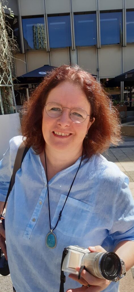 Marion Welschof, Heilpraktikerin für Psychotherapie aus Hövelhof. Sie begleitet Menschen nach Verlusten, Krisen und Veränderungen auf ihrem Weg zu mehr Klarheit und innerer Stabilität.